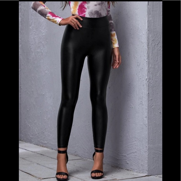 NWOT Faux Patent Leather High-Rise Leggings - Picture 4 of 6